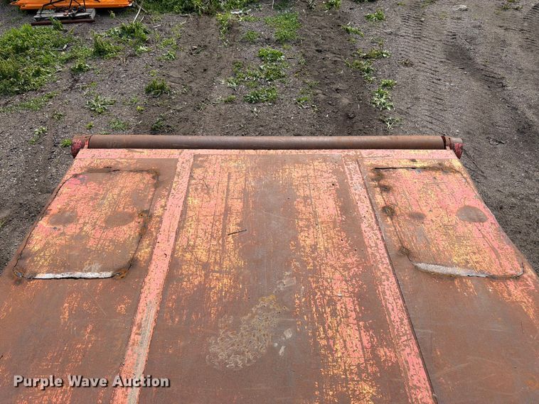 image for item EW4784 2011 Advanced Hauler lowboy equipment trailer