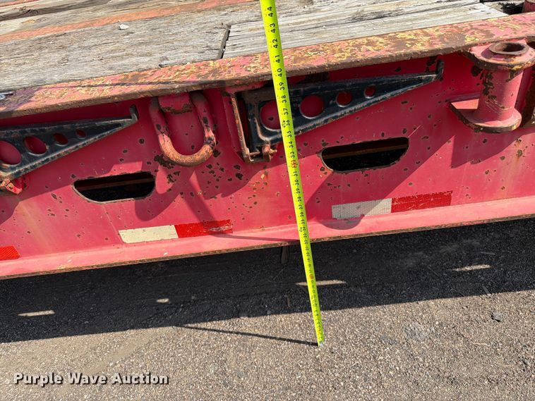 image for item EW4784 2011 Advanced Hauler lowboy equipment trailer