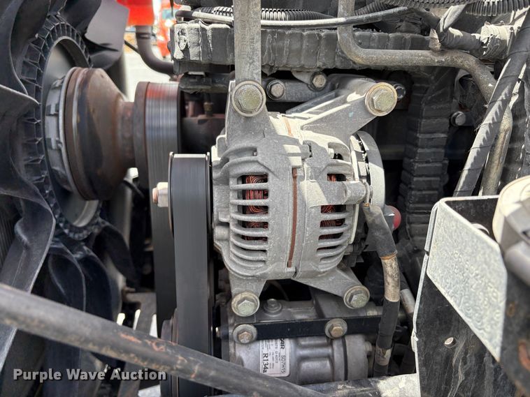 image for item EX0491 2021 Kenworth T680 semi truck