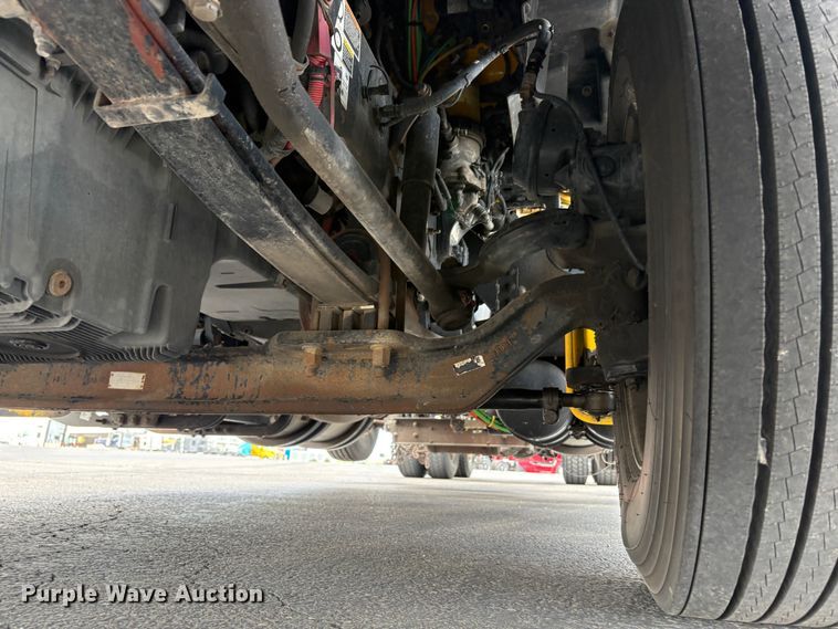 image for item EX0491 2021 Kenworth T680 semi truck
