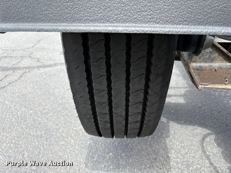image for item EX0491 2021 Kenworth T680 semi truck