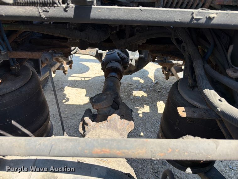 image for item EX4495 2015 Freightliner Cascadia semi truck