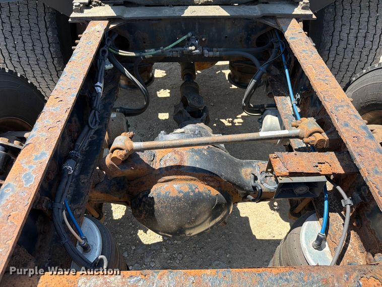 image for item EX4495 2015 Freightliner Cascadia semi truck