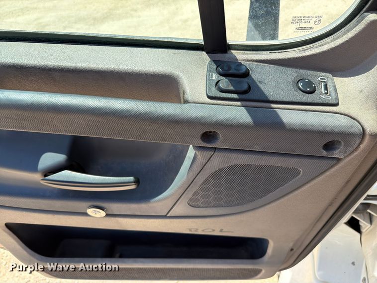 image for item EX4495 2015 Freightliner Cascadia semi truck