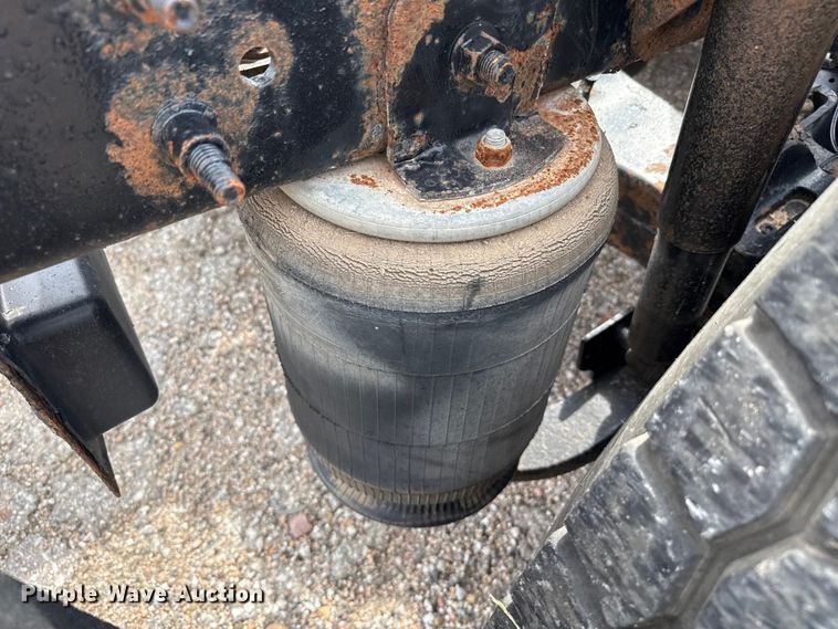 image for item FB6728 2010 International Prostar Premium semi truck