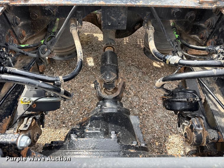image for item FB6728 2010 International Prostar Premium semi truck