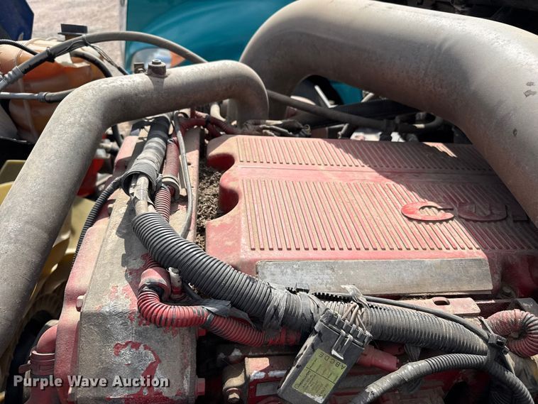 image for item FB6728 2010 International Prostar Premium semi truck