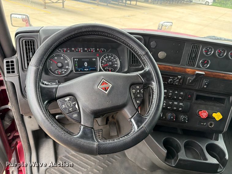image for item FB7457 2019 International LT625 semi truck