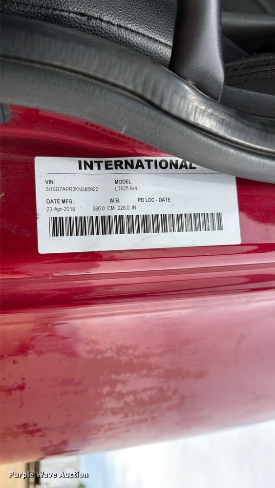 image for item FB7457 2019 International LT625 semi truck