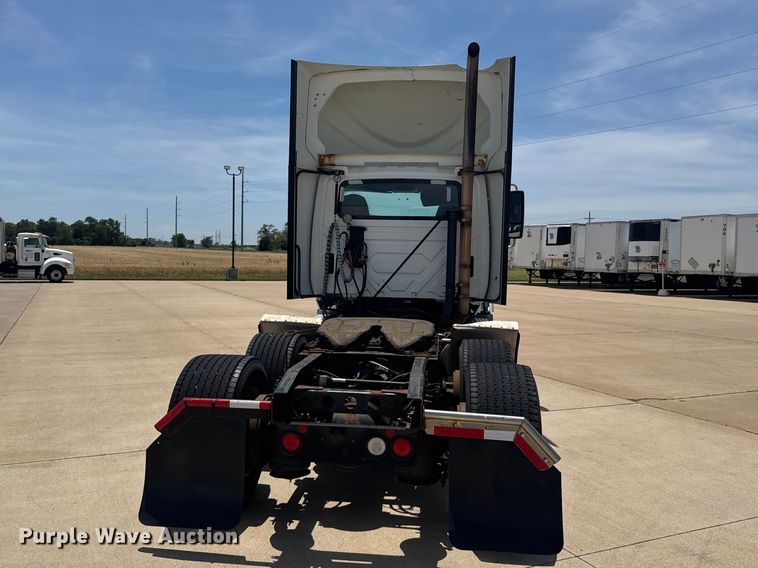 image for item FB7459 2013 International LF687 semi truck