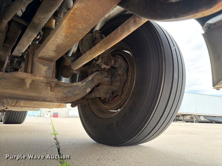 image for item FB7459 2013 International LF687 semi truck
