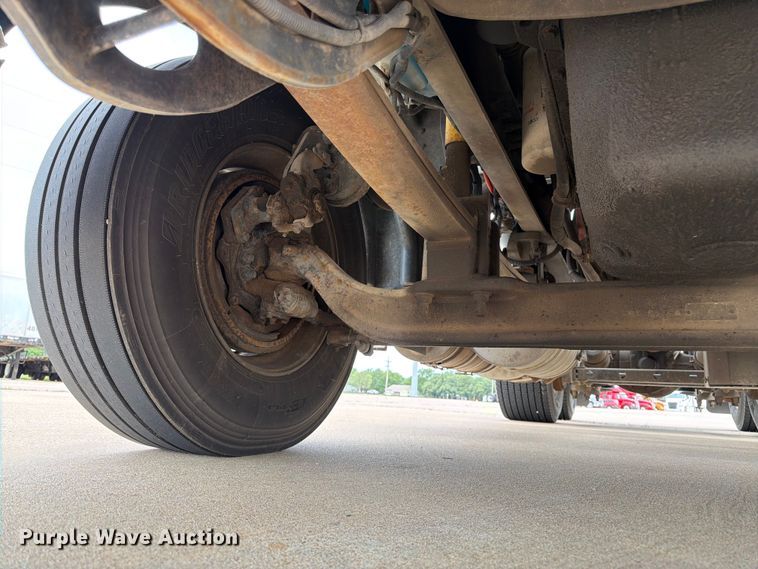 image for item FB7459 2013 International LF687 semi truck