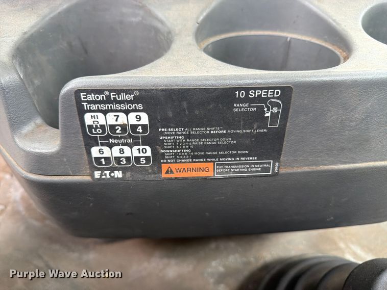 image for item FB7459 2013 International LF687 semi truck