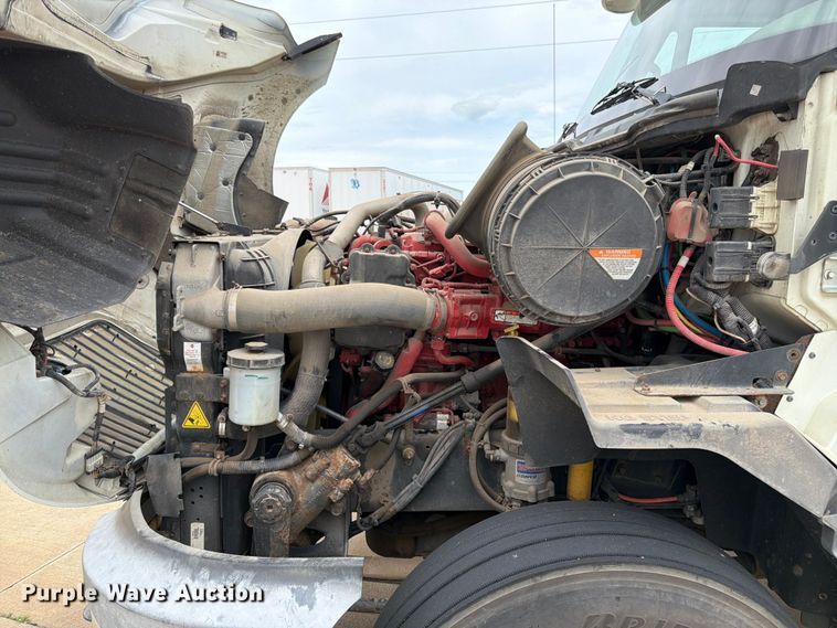 image for item FB7459 2013 International LF687 semi truck