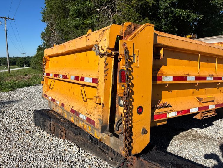 image for item FC1653 Dump bed
