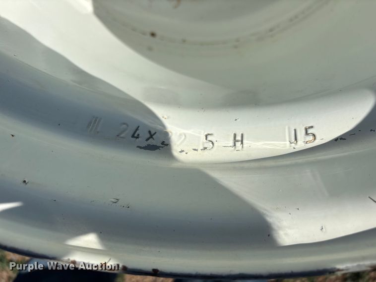 image for item FC2389 (4) 24x22.5 wheels