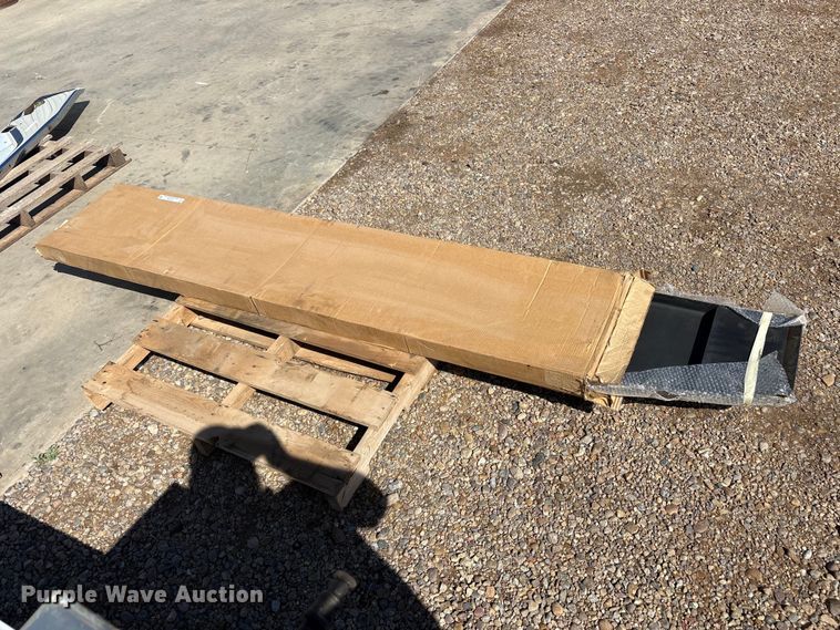 image for item FC2394 Front bumper