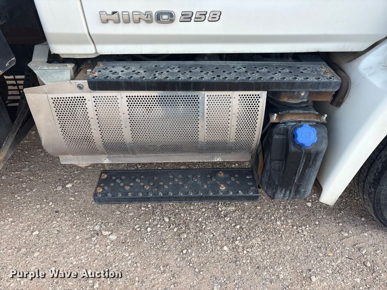 image for item FC2403 2016 Hino 268 rollback truck