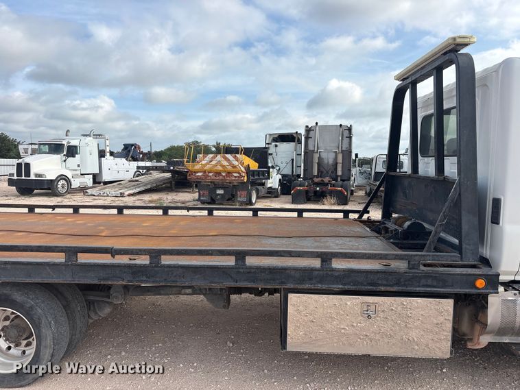 image for item FC2403 2016 Hino 268 rollback truck