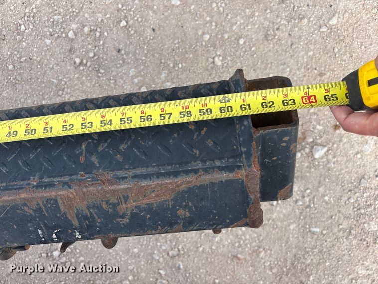 image for item FC2403 2016 Hino 268 rollback truck