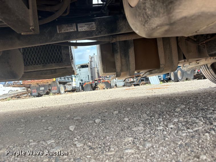 image for item FC2403 2016 Hino 268 rollback truck