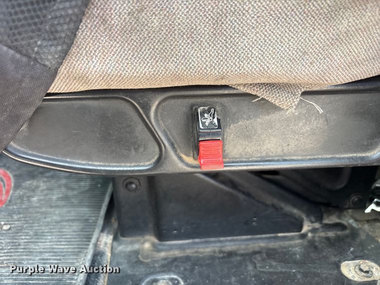 image for item FC2403 2016 Hino 268 rollback truck