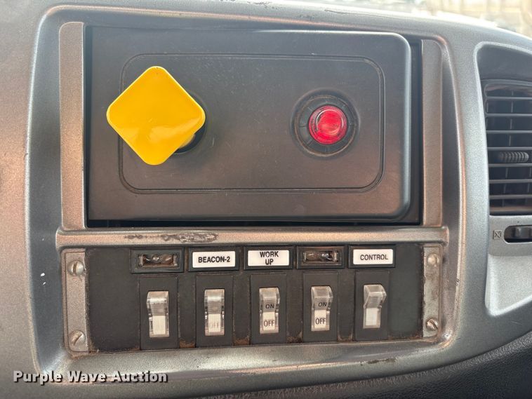image for item FC2403 2016 Hino 268 rollback truck