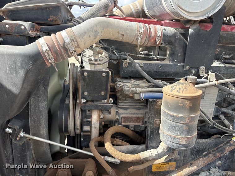 image for item FC2404 2000 Kenworth T600 tow truck