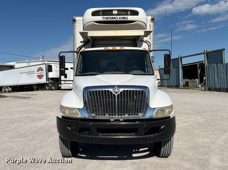 image for item FC3138 2017 International 4300 refrigerated truck