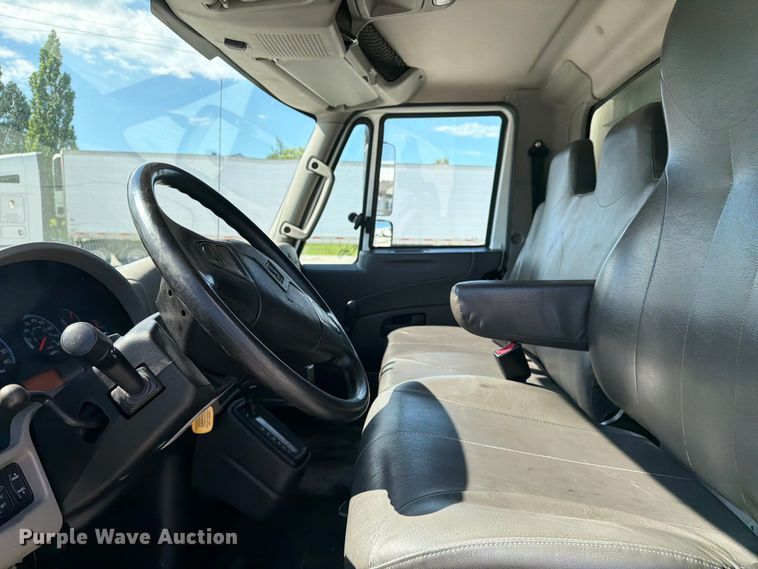 image for item FC3138 2017 International 4300 refrigerated truck