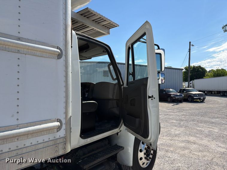 image for item FC3138 2017 International 4300 refrigerated truck