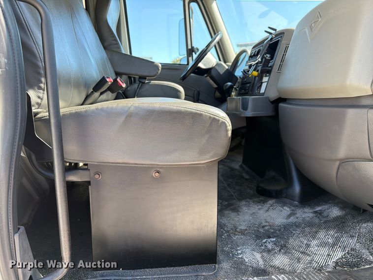 image for item FC3138 2017 International 4300 refrigerated truck