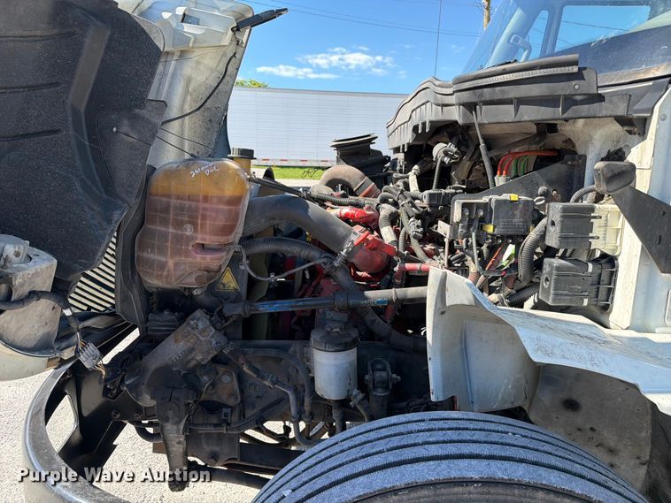 image for item FC3138 2017 International 4300 refrigerated truck