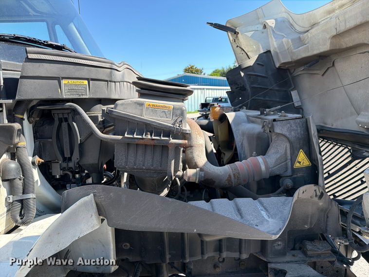 image for item FC3138 2017 International 4300 refrigerated truck