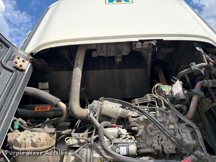 image for item FC3140 2012 Utility Trailer Manufacturer refrigerated van trailer