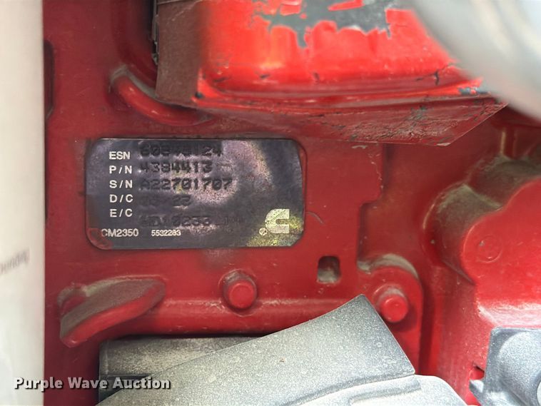 image for item FC3145 2020 Kenworth T680 semi truck