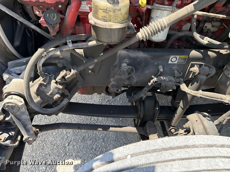 image for item FC3147 2014 Kenworth T660 semi truck