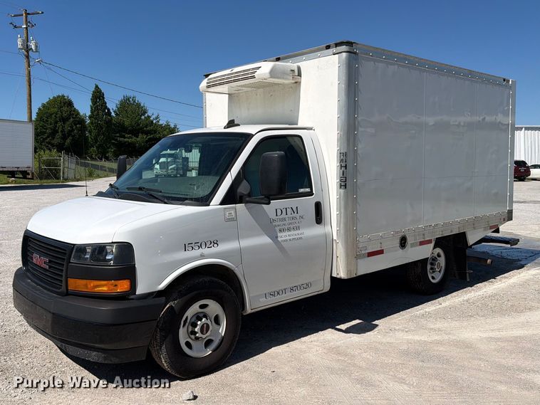 2019 GMC Savana Refrigerated Truck VIN: 1GD07RFP4K1201722 Lot: 999418136