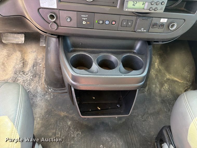 image for item FC3151 2019 GMC Savana refrigerated truck