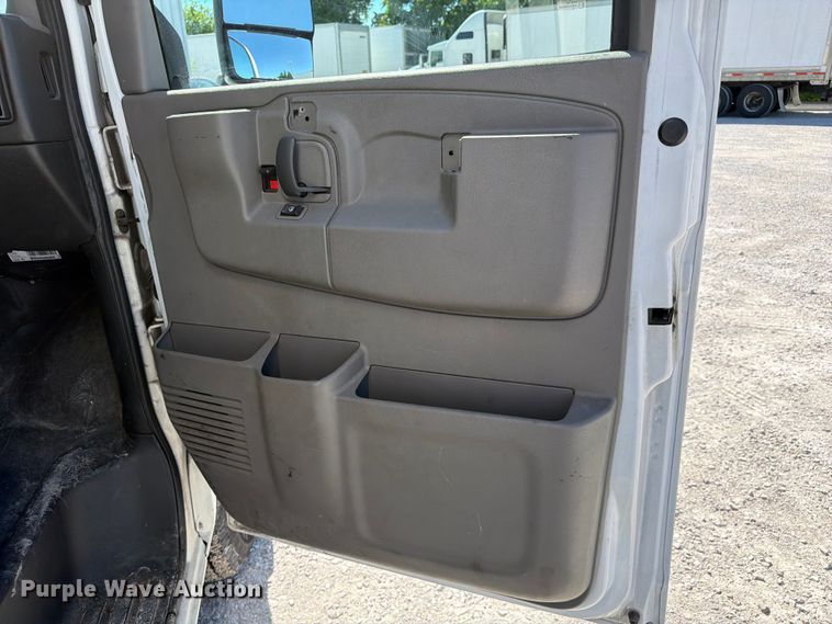 image for item FC3151 2019 GMC Savana refrigerated truck