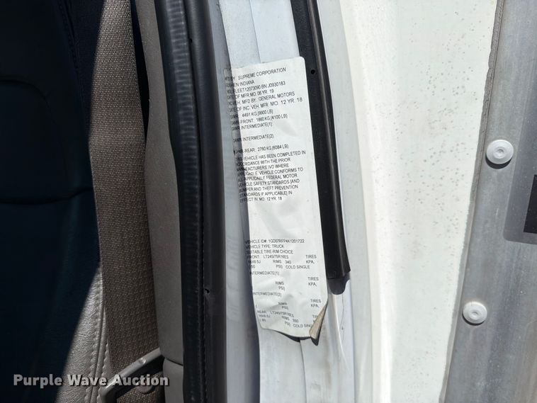 image for item FC3151 2019 GMC Savana refrigerated truck