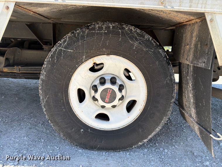 image for item FC3151 2019 GMC Savana refrigerated truck