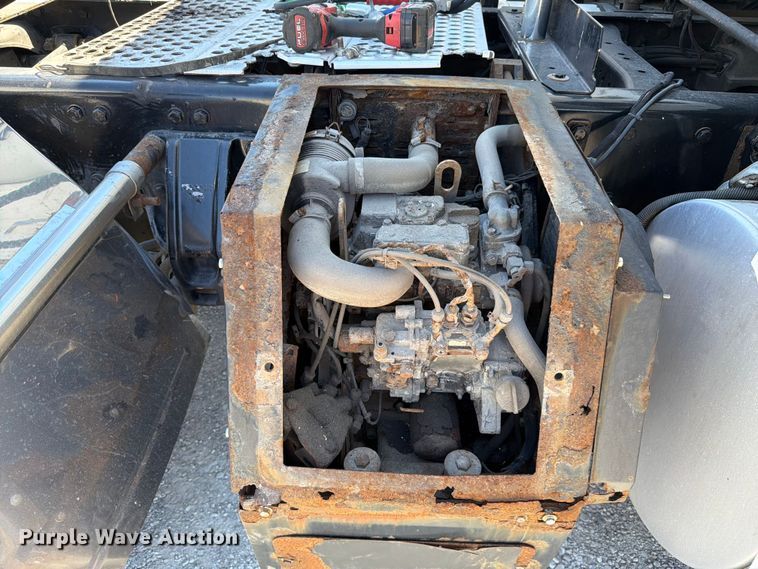 image for item FC3152 2016 Kenworth T680 semi truck