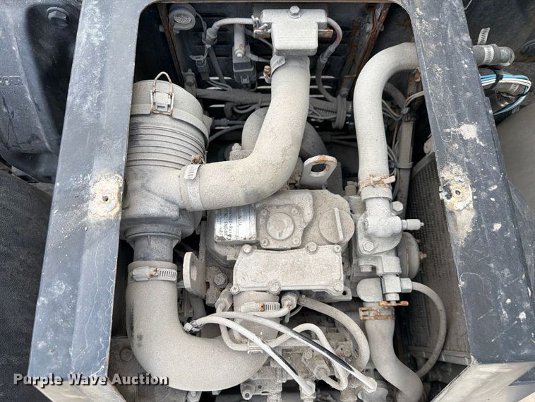 image for item FC3154 2014 Kenworth T660 semi truck