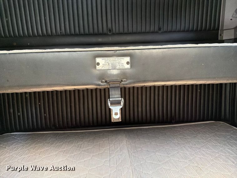 image for item FC3154 2014 Kenworth T660 semi truck