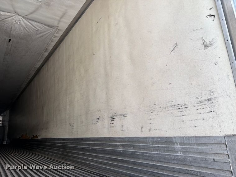 image for item FC3157 2005 Utility Trailer Manufacturer refrigerated van trailer