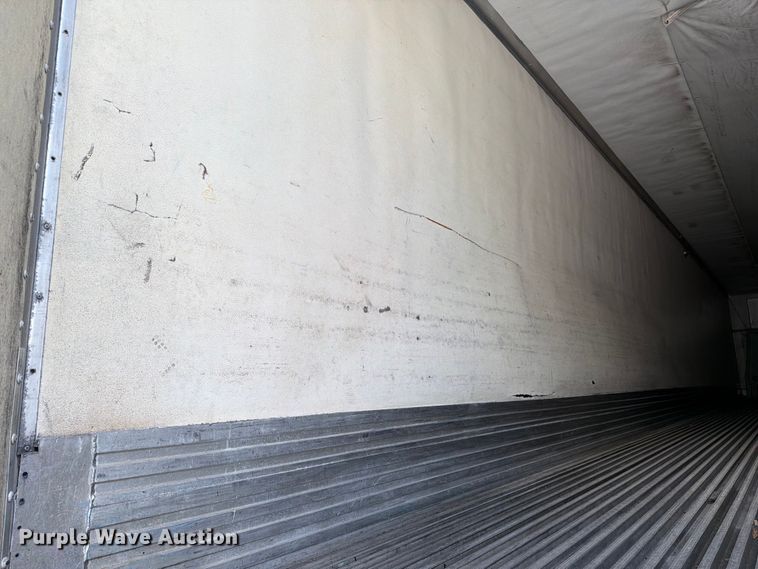 image for item FC3157 2005 Utility Trailer Manufacturer refrigerated van trailer