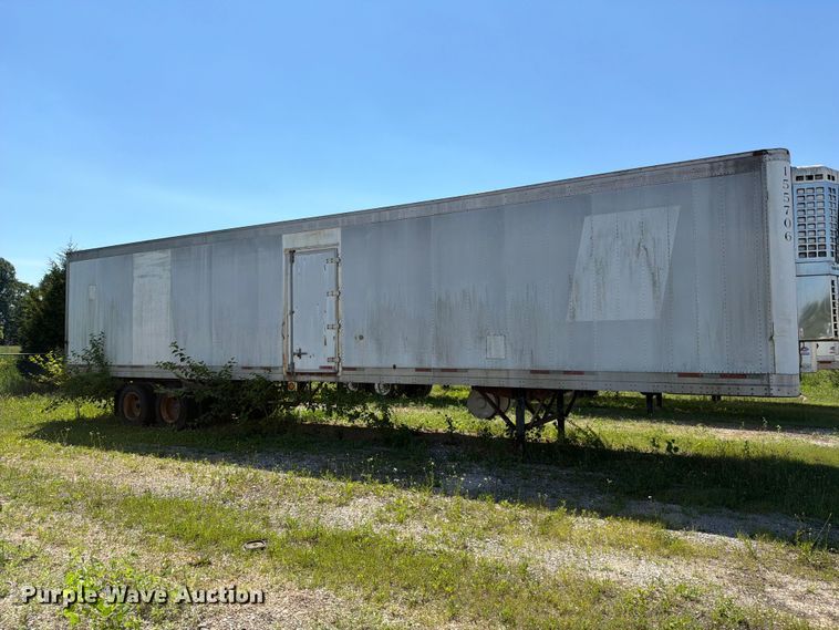 image for item FC3182 1994 Wabash refrigerated van trailer