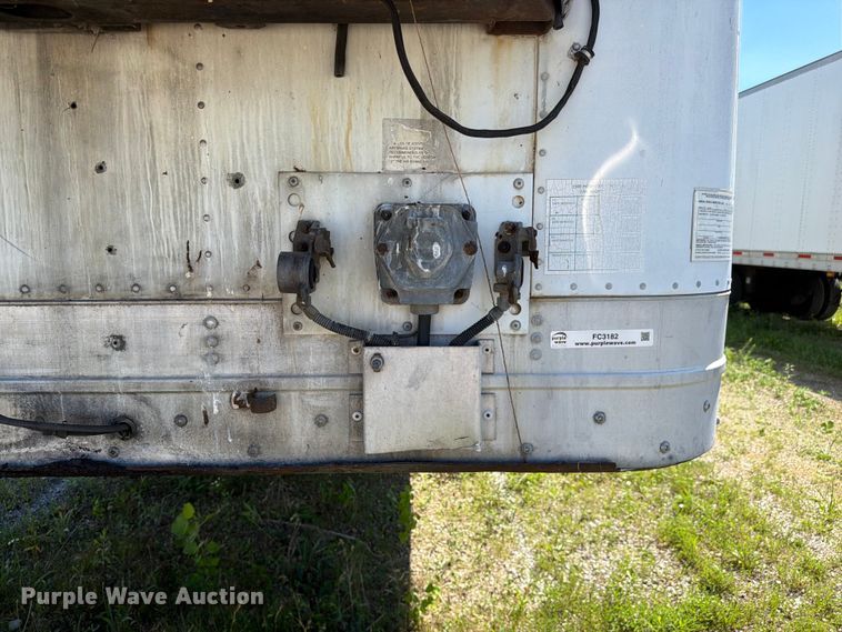 image for item FC3182 1994 Wabash refrigerated van trailer