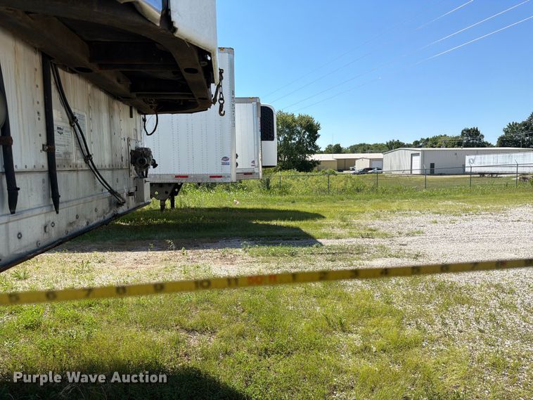 image for item FC3182 1994 Wabash refrigerated van trailer